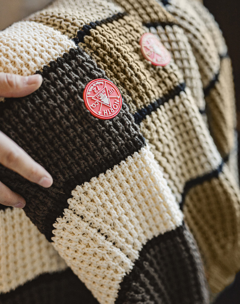 American Retro Contrast Color Pineapple Texture Pullover Men's Sweater - Harmony Gallery