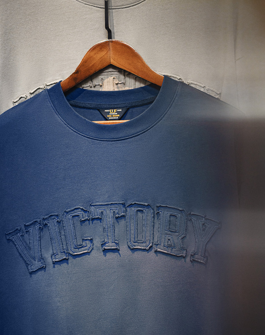 American Retro Letter Patch Gradient Color Washed Men's Sweater - Harmony Gallery