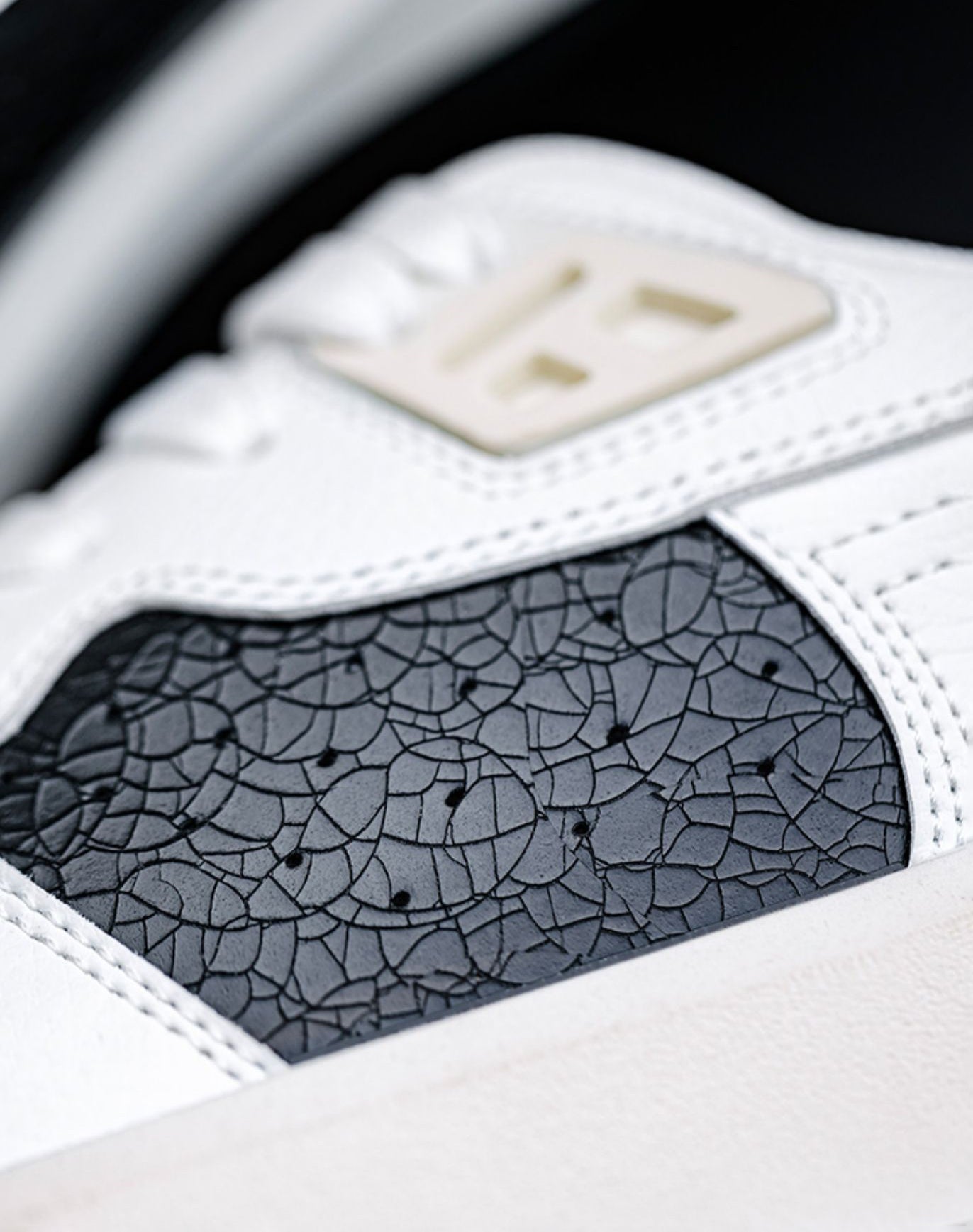 American Black And White Crushed Ice Skateboard Sports Men's Casual Shoes - Harmony Gallery