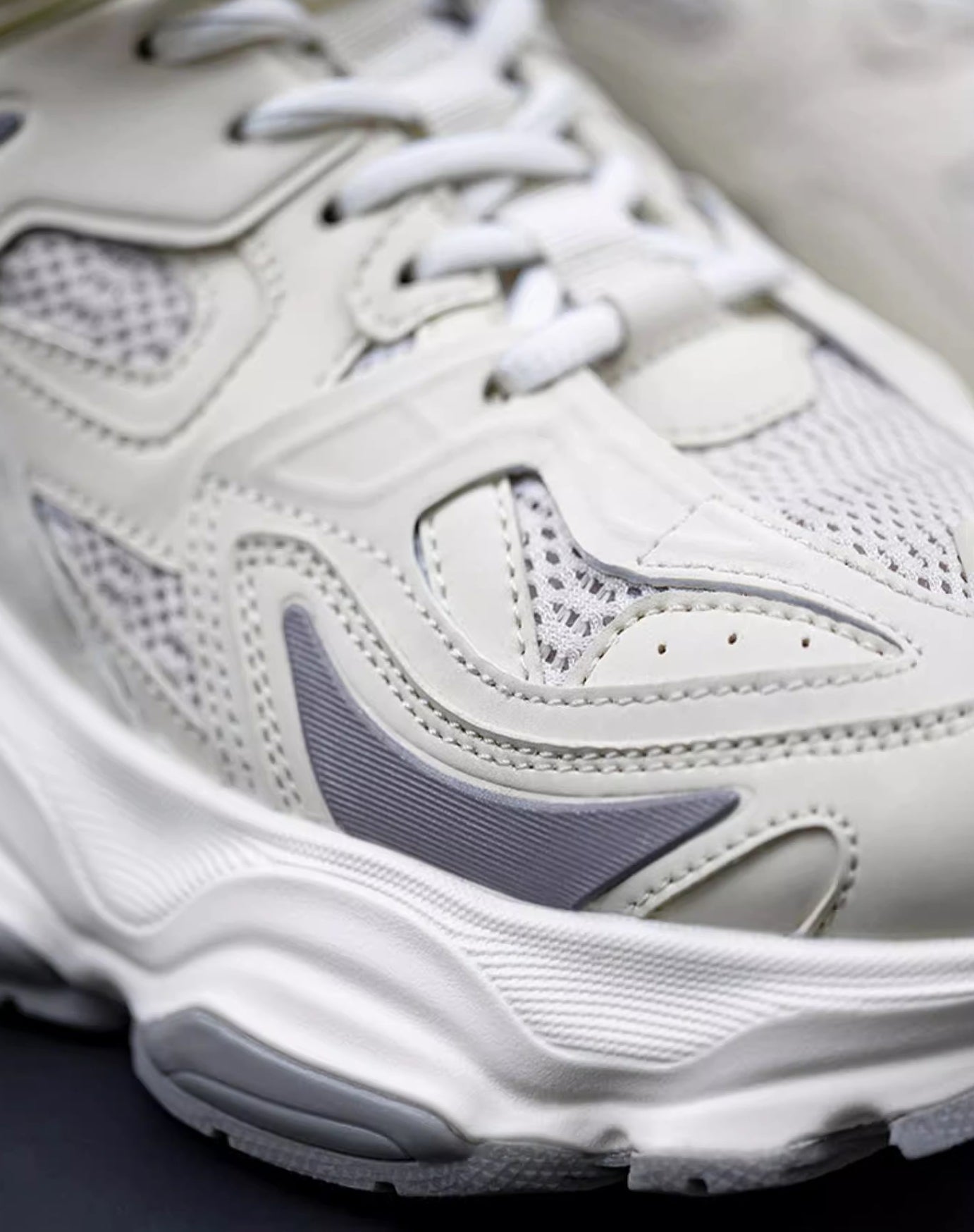 American Retro Jogging Space Thick Sole Height Increase Casual Men's Sports Shoes - Harmony Gallery