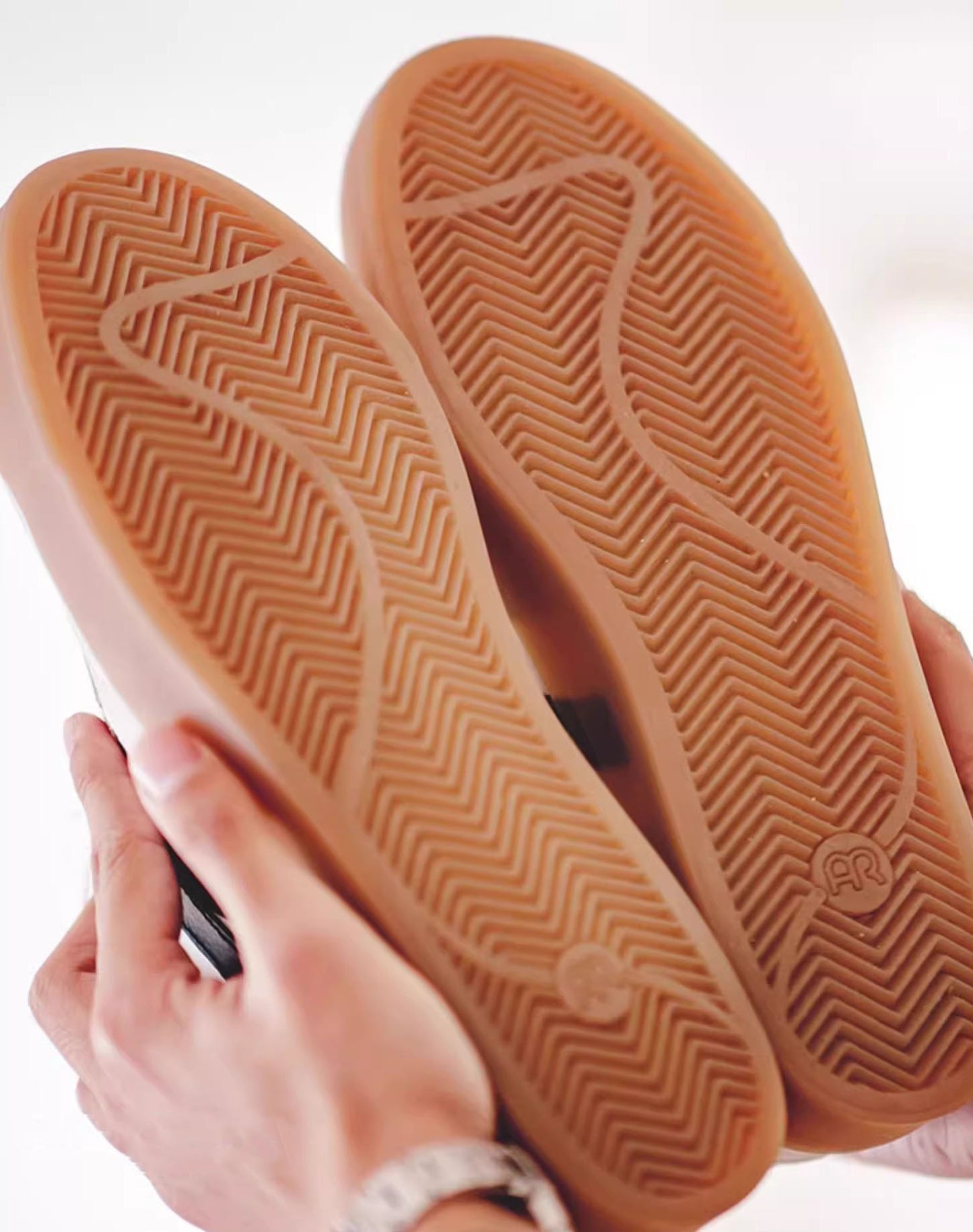 American Retro Versatile Moral White Flat Men's Sports Shoes - Harmony Gallery