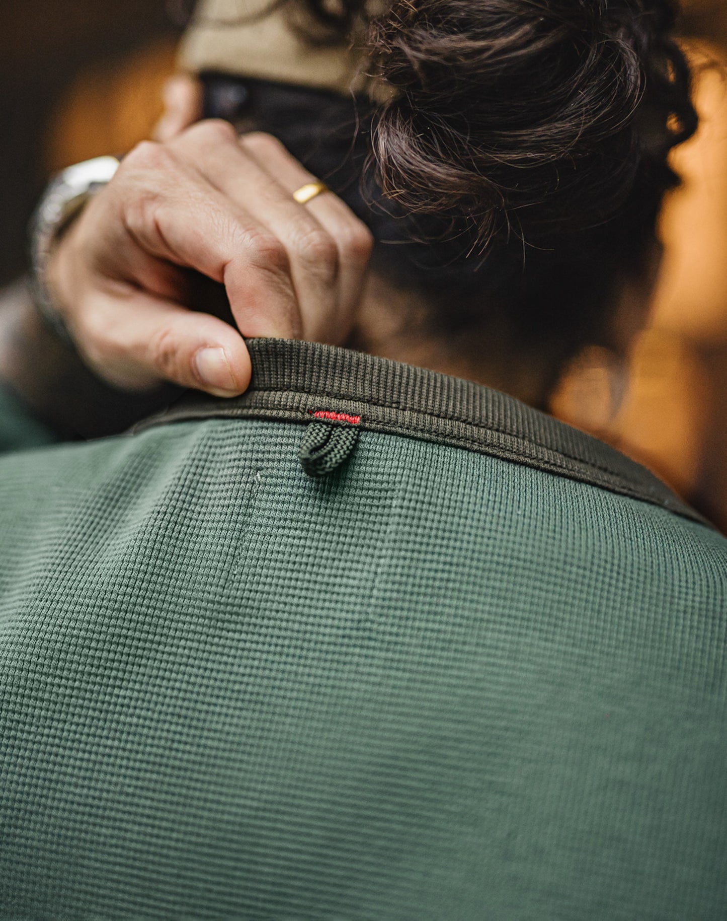 American Waffle Knitted Pocket Round Neck Loose Long-Sleeved Men's Sweater - Harmony Gallery