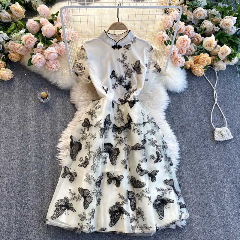 Retro Embroidery Trendy Butterfly Short Sleeved Women's Dress Retro Embroidery Trendy Butterfly Short Sleeved Women's Dress