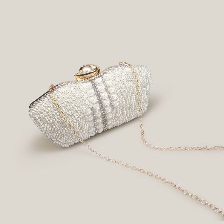 Chain discount clutch purse