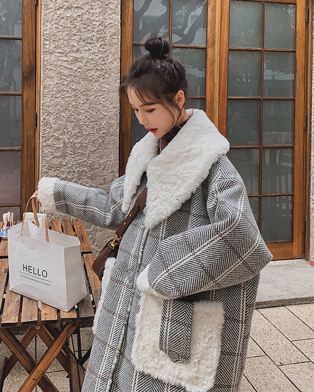 Plaid Mid-Length Loose Winter Woolen Women's Coat - Harmony Gallery
