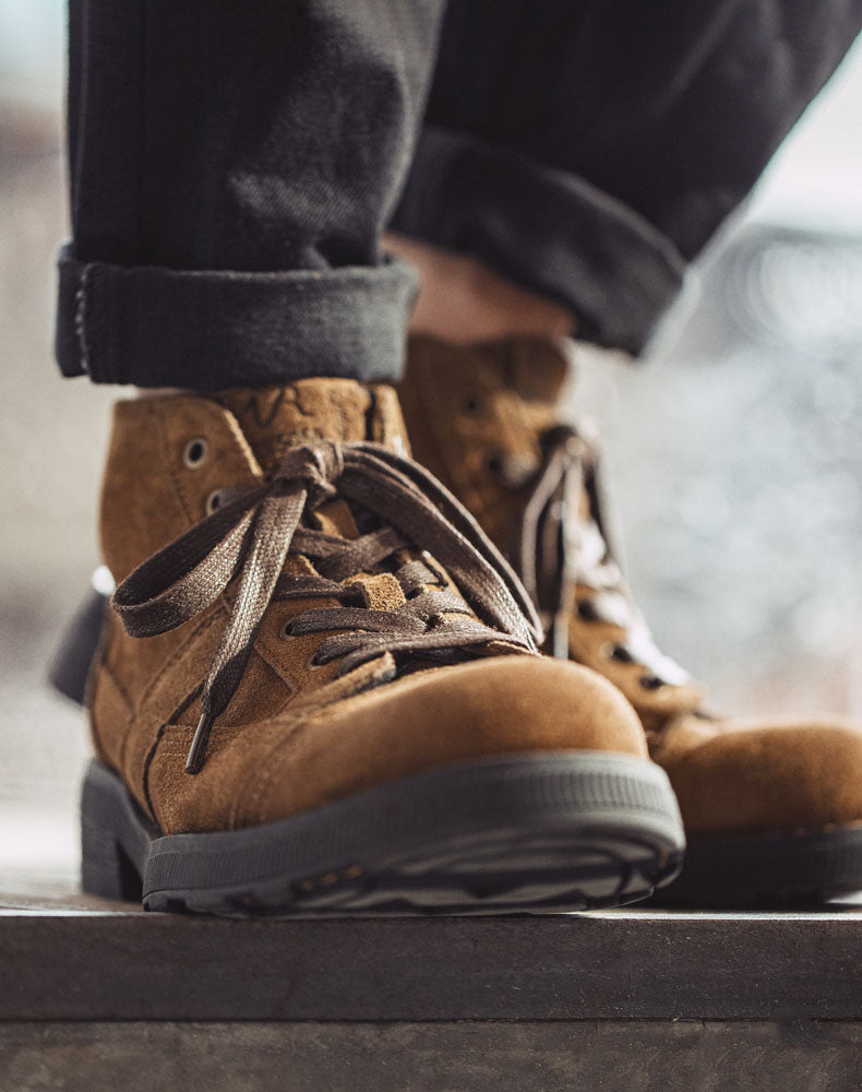 American Retro Mountaineering Casual Desert Leather Men's Boot - Harmony Gallery