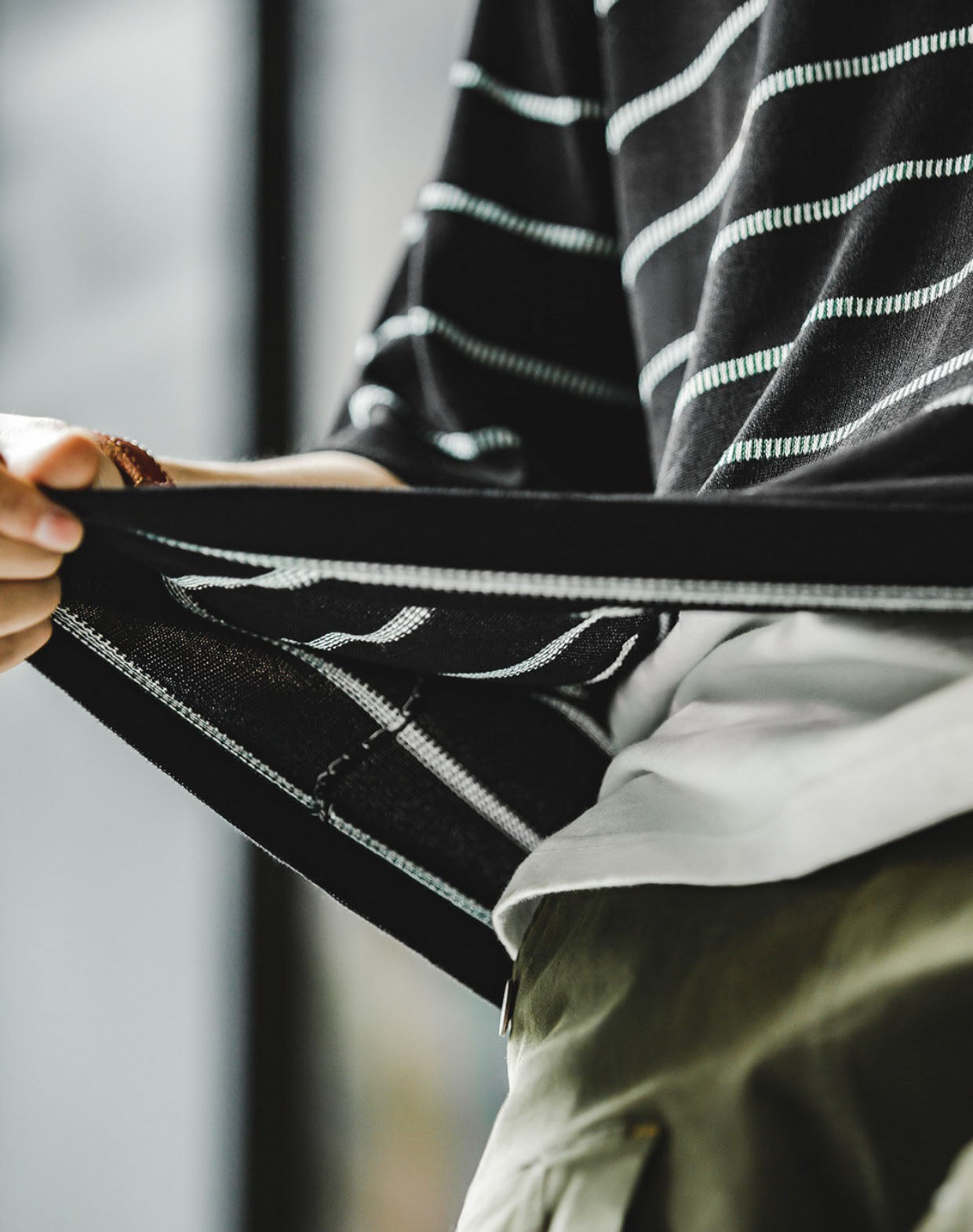 American Casual Pinstripe Black And White Men's T-Shirt - Harmony Gallery