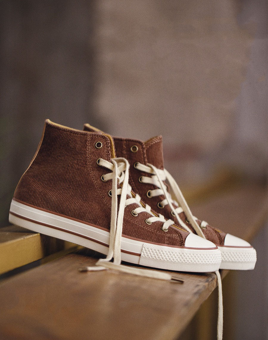 MEN'S CANVAS SHOES