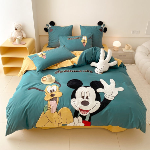 Mickey mouse best sale blanket set