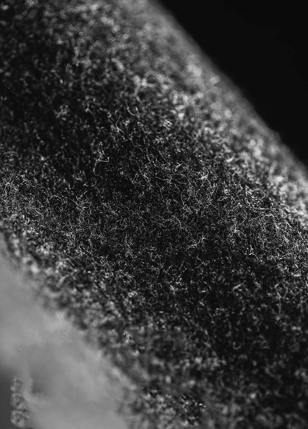 American Woolen Youthful And Energetic Style With A Draped Look Men's Trousers