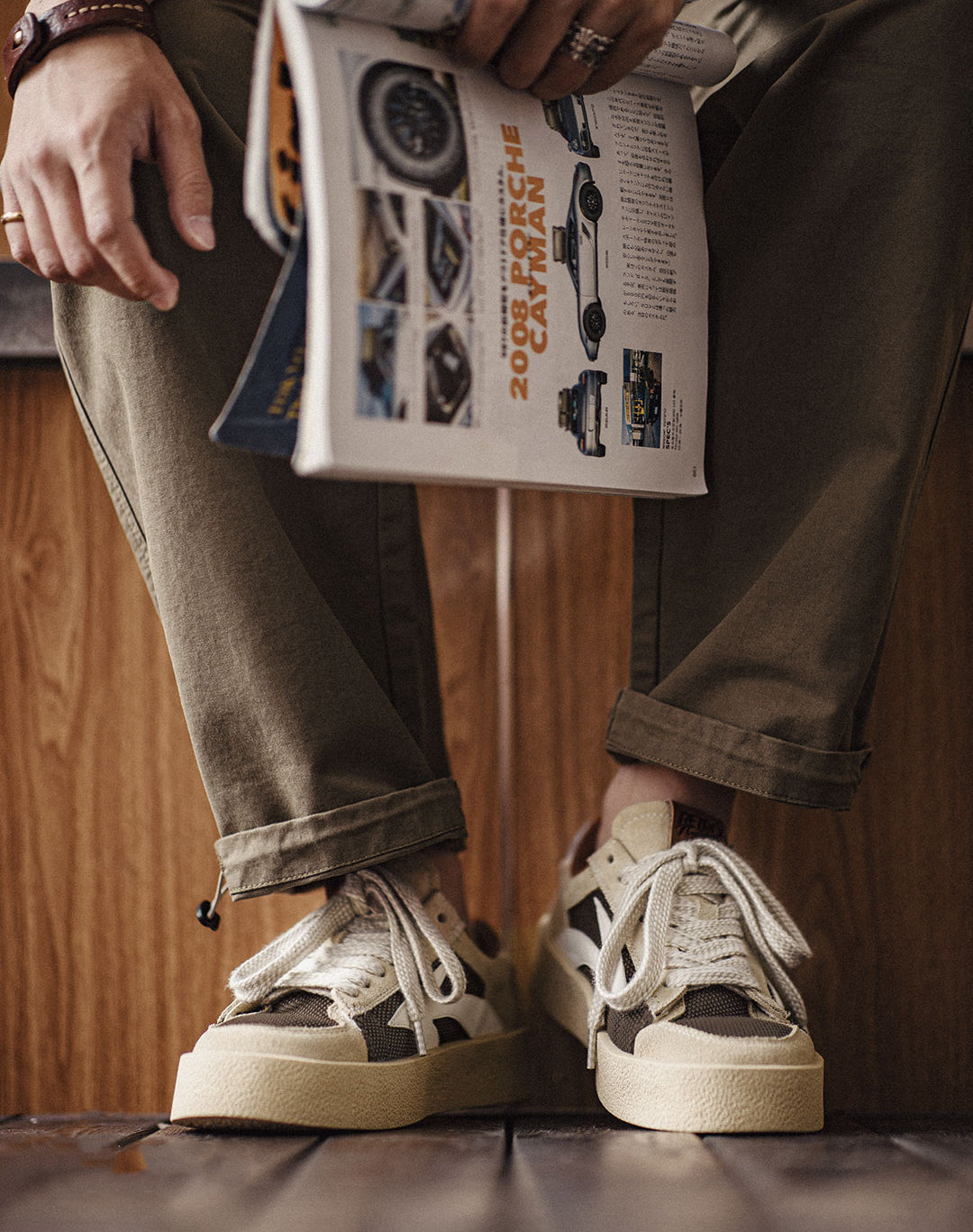 American Retro Silver Tail Splicing Thick Bottom Mesh Breathable Men's Casual Shoes - Harmony Gallery