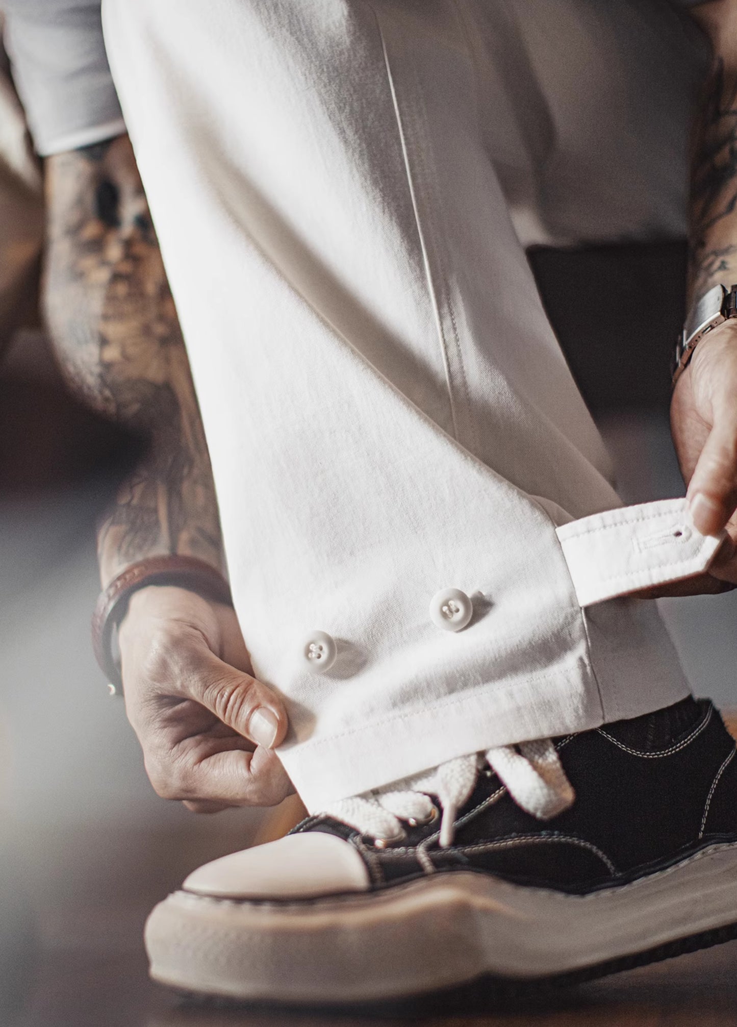 American Large Pocket Casual White Straight Elastic Waist Thin Men's Trousers - Harmony Gallery