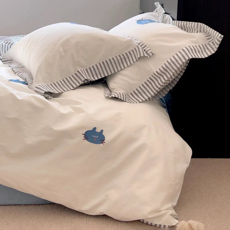 Хлопковый комплект постельного белья из четырех предметов с изображением милого МоМо «Маленький ленивый кот»