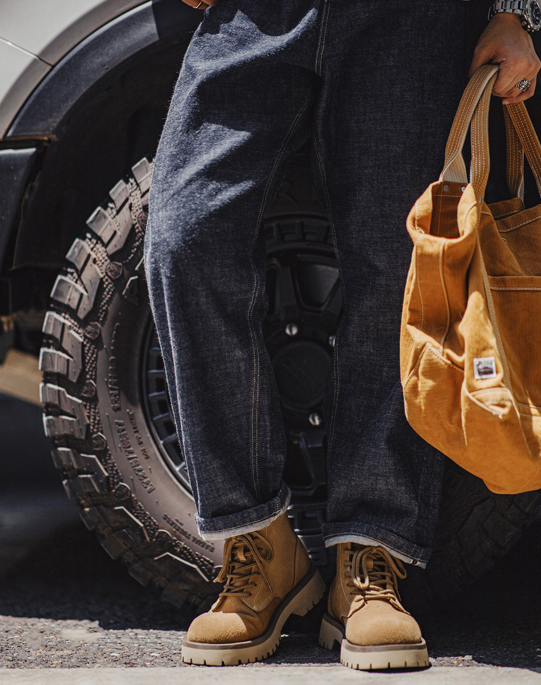 American Retro Mid-Cut Genuine Leather Martin Boots Thick-Soled Men's Boot - Harmony Gallery