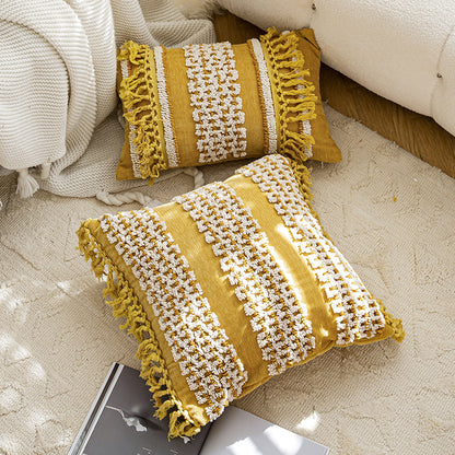 Dekoracyjne poduszki do rzucania w kolorze boho-chic z żywymi teksturowanymi frędzlami