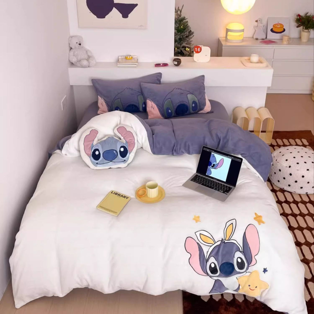 Cartoon Characters Winter Coral Velvet Warm Four-Piece Bed Set ...