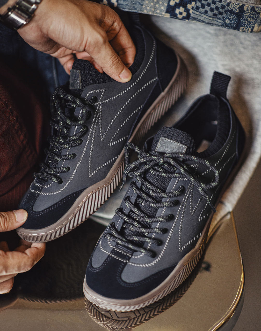 German Retro Thin-Soled Flying Socks Lightweight Soft-Soled Men's Casual Shoes - Harmony Gallery