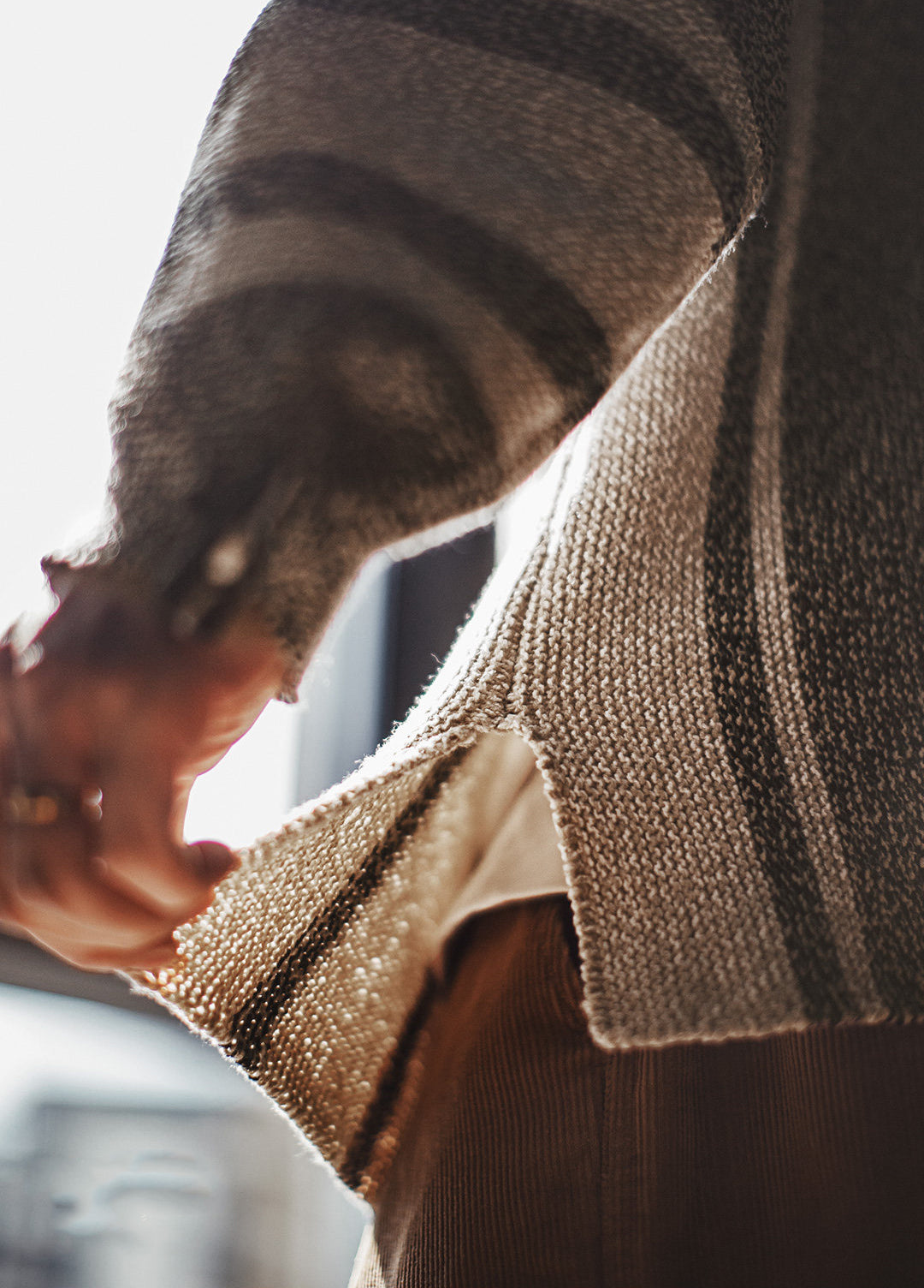 American Retro Baja Semi-Open Pullover Knitted Thin Draped Men's Sweater - Harmony Gallery