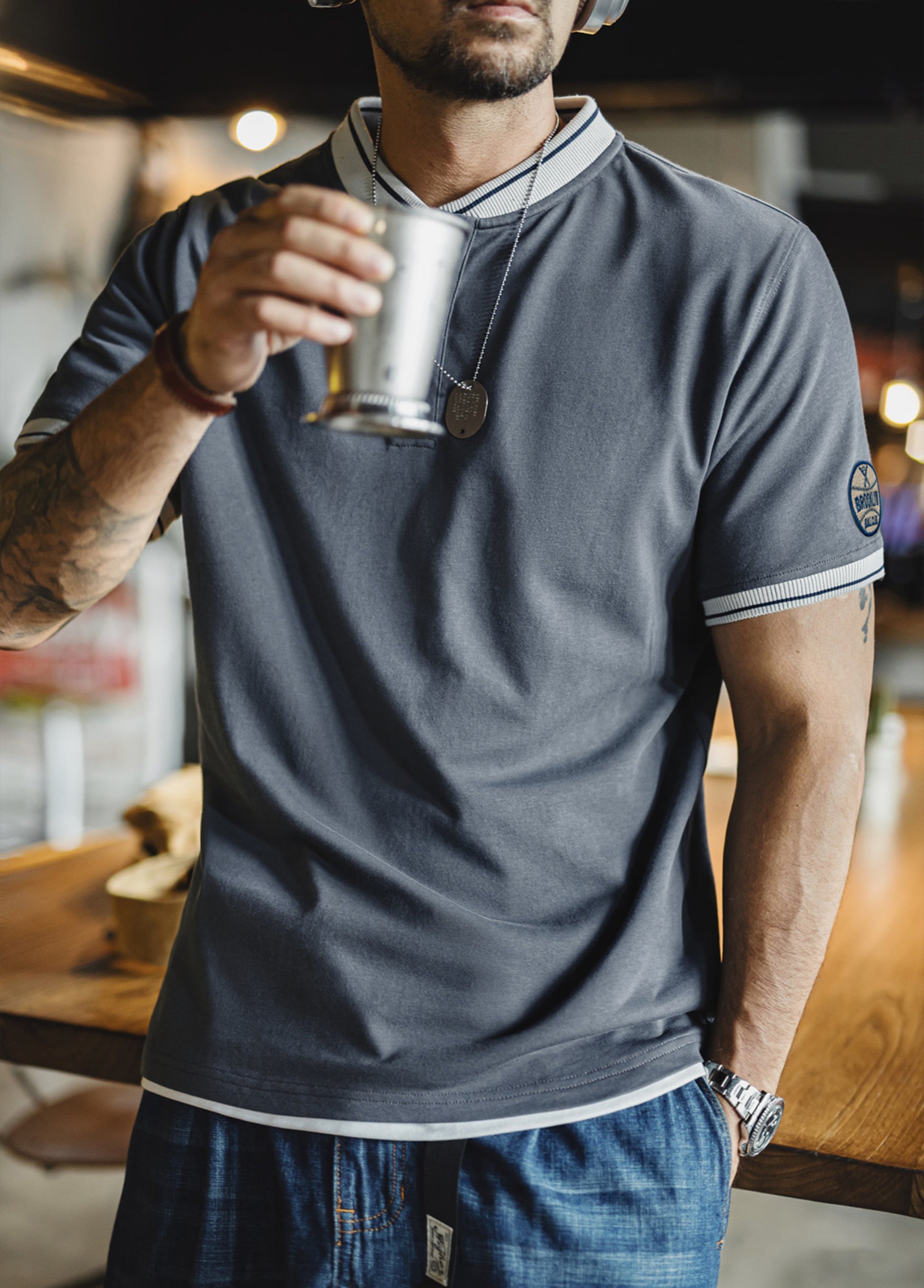 American Retro Henry Shirt Heavy Gray Blue Contrast Color Men's T-Shirt - Harmony Gallery