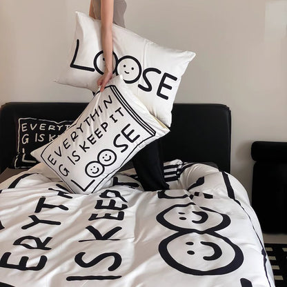 Черно-белый комплект постельного белья из четырех предметов Black Love из чистого хлопка