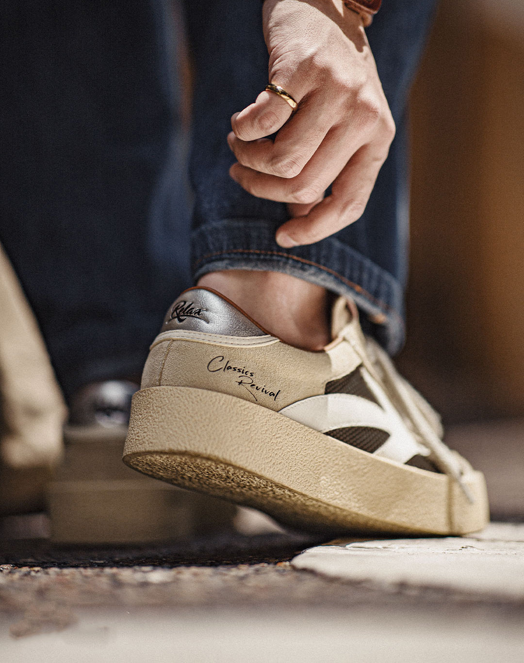 American Retro Silver Tail Splicing Thick Bottom Mesh Breathable Men's Casual Shoes - Harmony Gallery