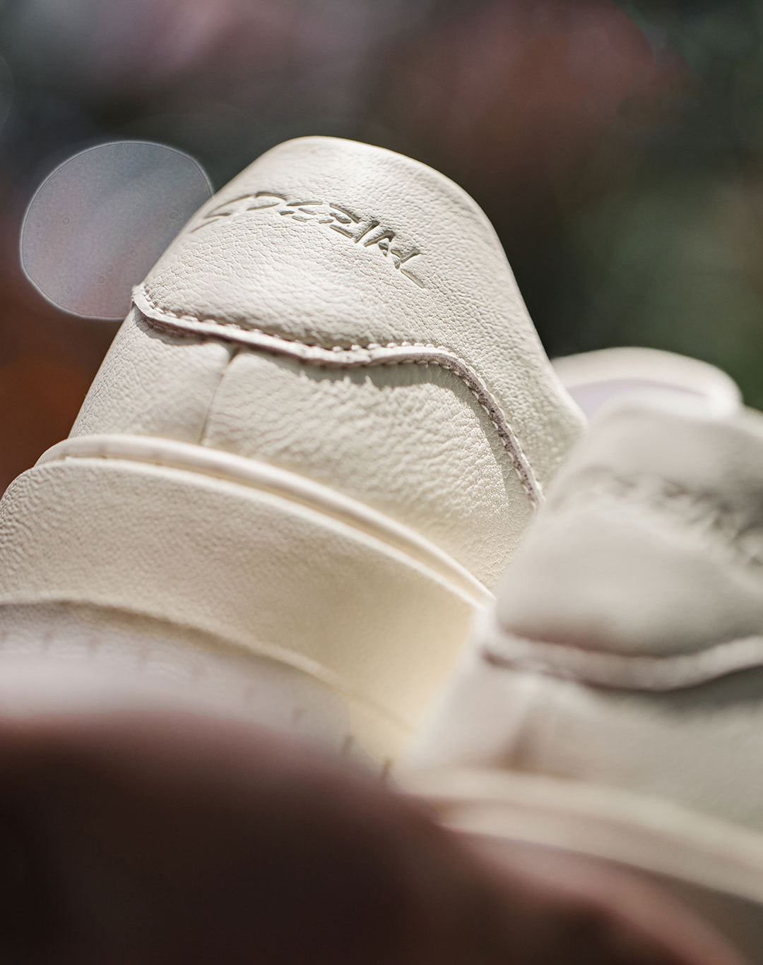 German Navajo Embroidered Heel Thick Bottom White Men's Casual Shoes - Harmony Gallery