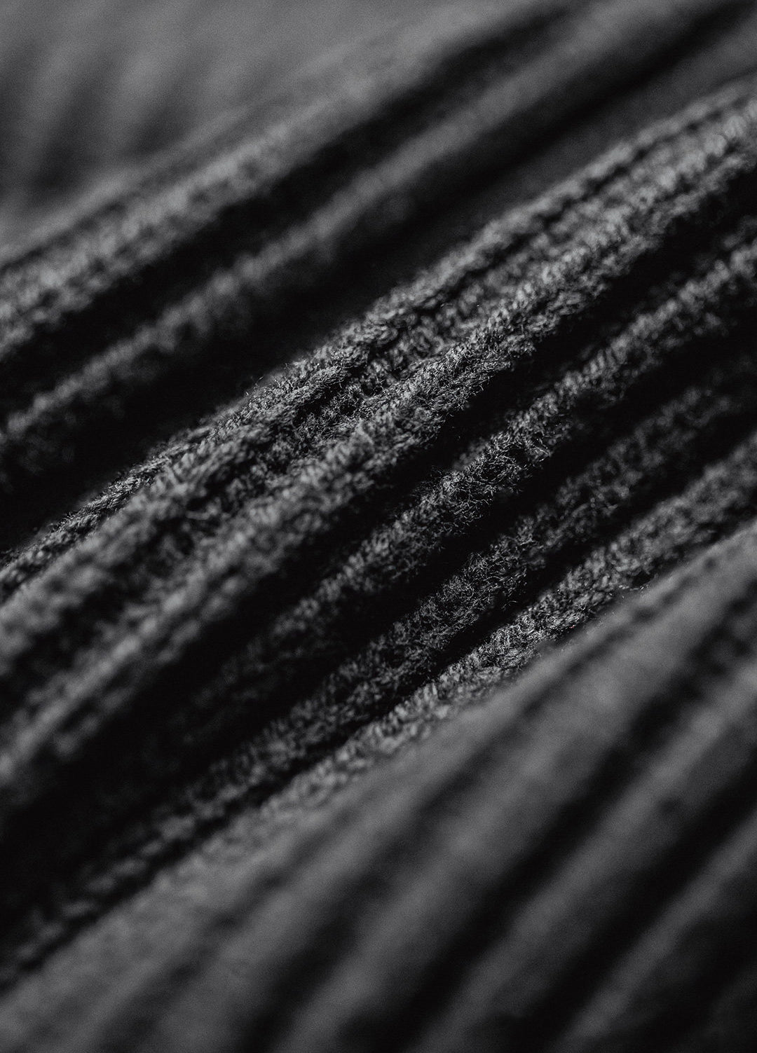 American Elasticity Heavy High Gram Thickened Warm Pullover Men's Sweater - Harmony Gallery