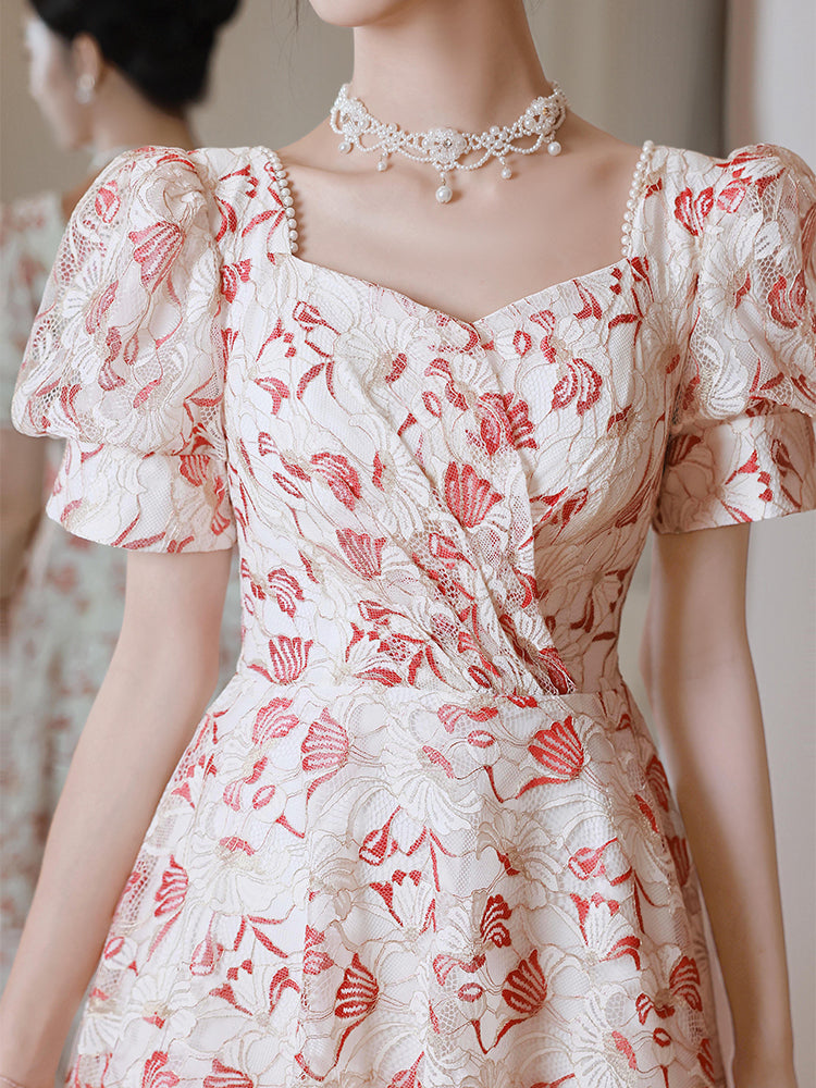 Chic Red and White Floral Puff Sleeve Midi Dress with Sweetheart Neckline - Harmony Gallery