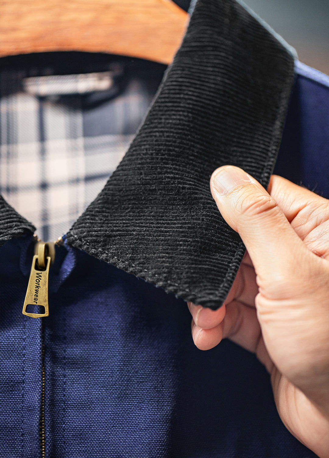 American Retro Detroit Navy Blue Hunting Barn Dragon Fruit Color Men's Jacket - Harmony Gallery