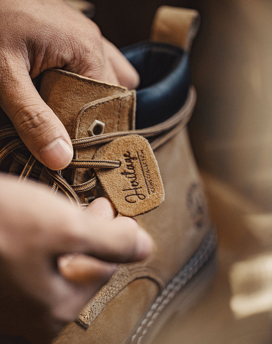 American Retro Hunting Boots Desert Yellow Mid-Cut Martin Outdoor Men's Boot - Harmony Gallery