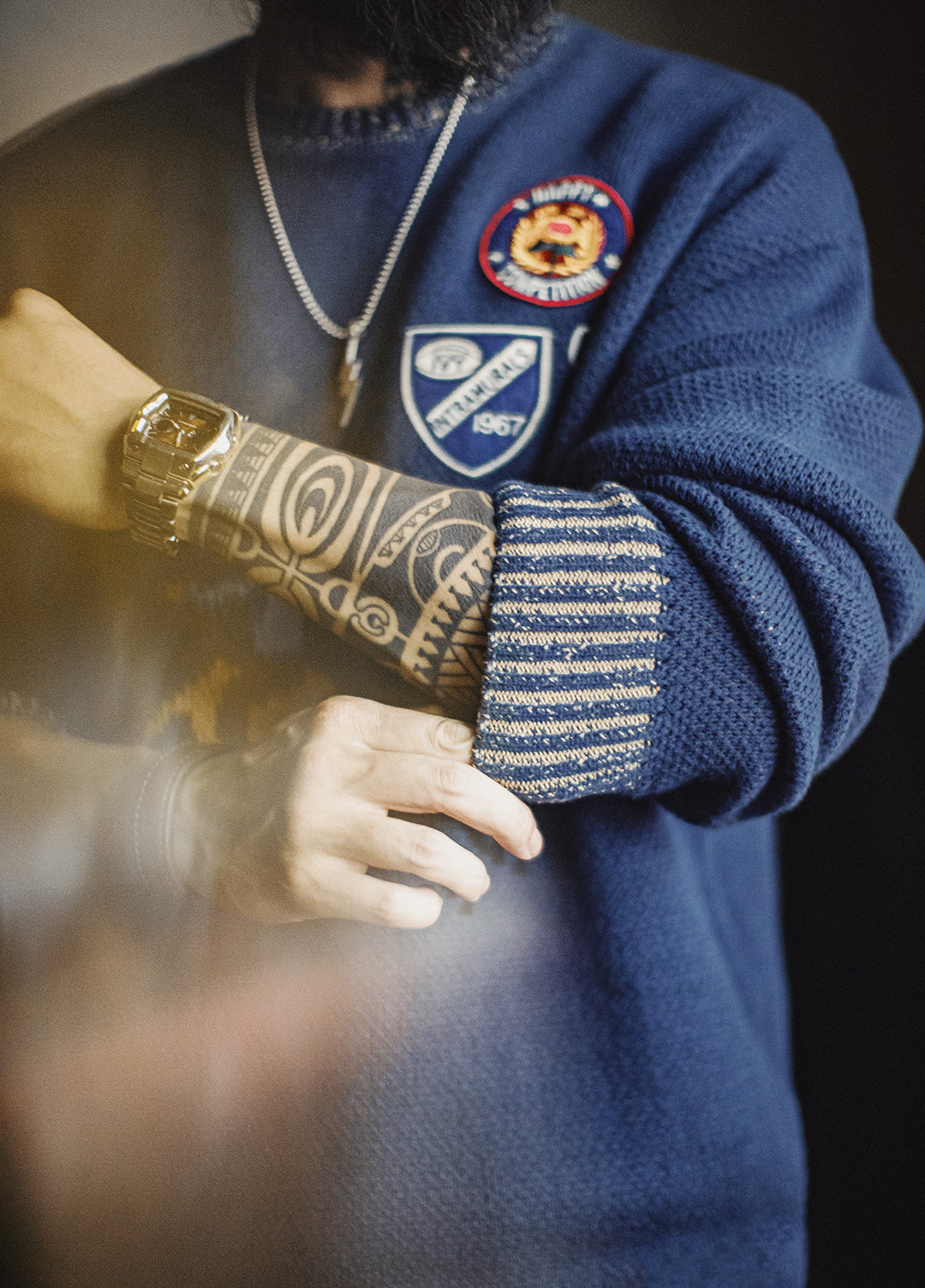 American Contrasting Color Warm Threaded Neckline Knitted Men's Sweater - Harmony Gallery