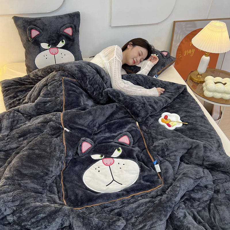 Cuddly Character Plush Comforter Set with Matching Pillows for Sweet Dreams