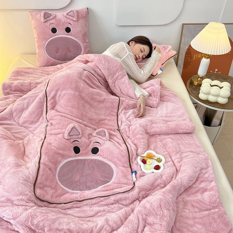 Cuddly Character Plush Comforter Set with Matching Pillows for Sweet Dreams