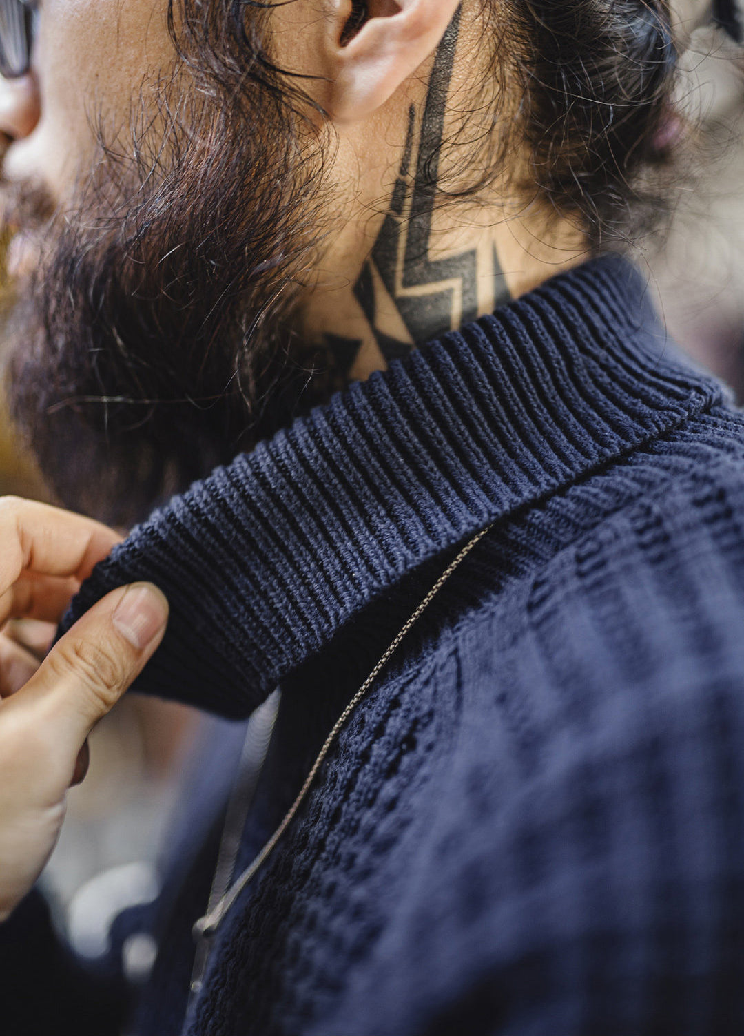 American Striped Raglan Sleeve Turtleneck Knit Thickened And Warm Men's Sweater - Harmony Gallery