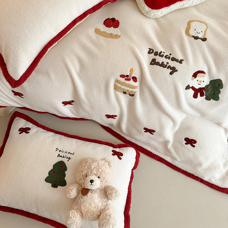 Winter Creamy Cake Snowman Thickened Cashmere Four-Piece Fleece Bed Set