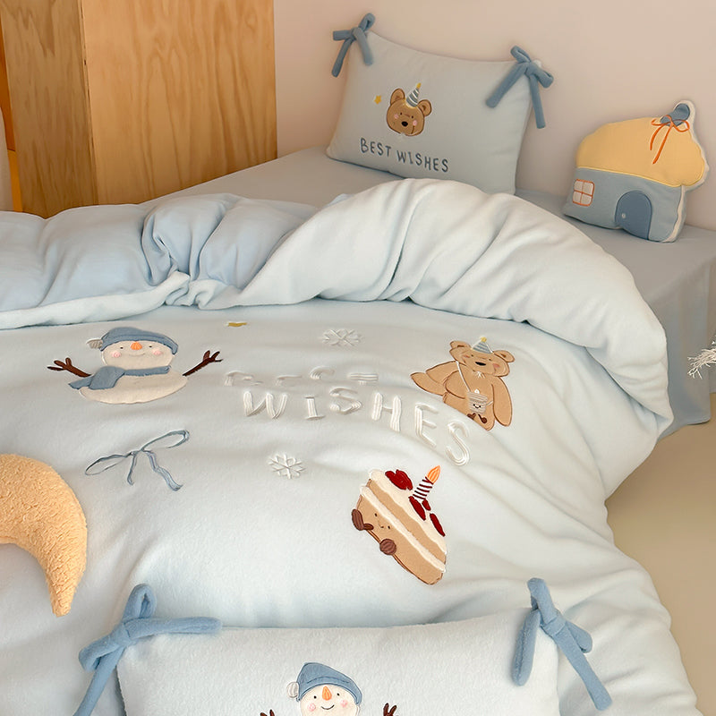 Winter Snowman Bear Thickened Cashmere Four-Piece Warm Milk Velvet Bed Set