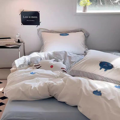 Juego de cama de algodón de cuatro piezas con dibujos animados de MoMo Little Lazy Cat