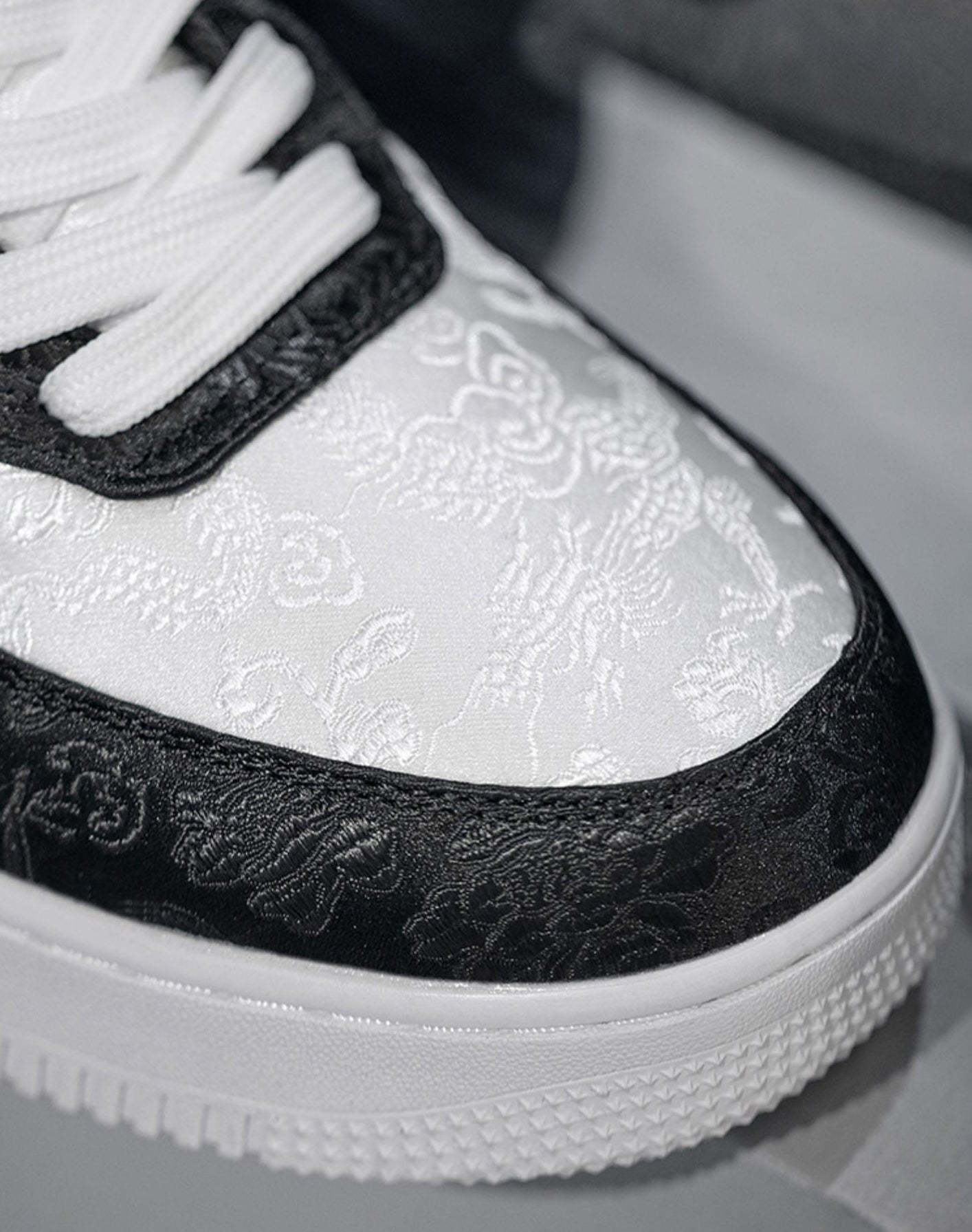 Air Force Edition Panda Silk Breathable Thick-soled Embroidered Men's Casual Shoes - Harmony Gallery