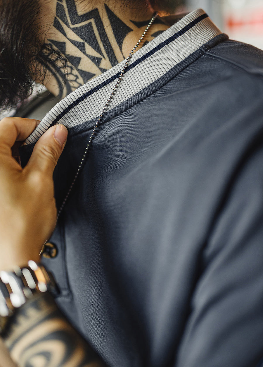 American Retro Henry Shirt Heavy Gray Blue Contrast Color Men's T-Shirt - Harmony Gallery