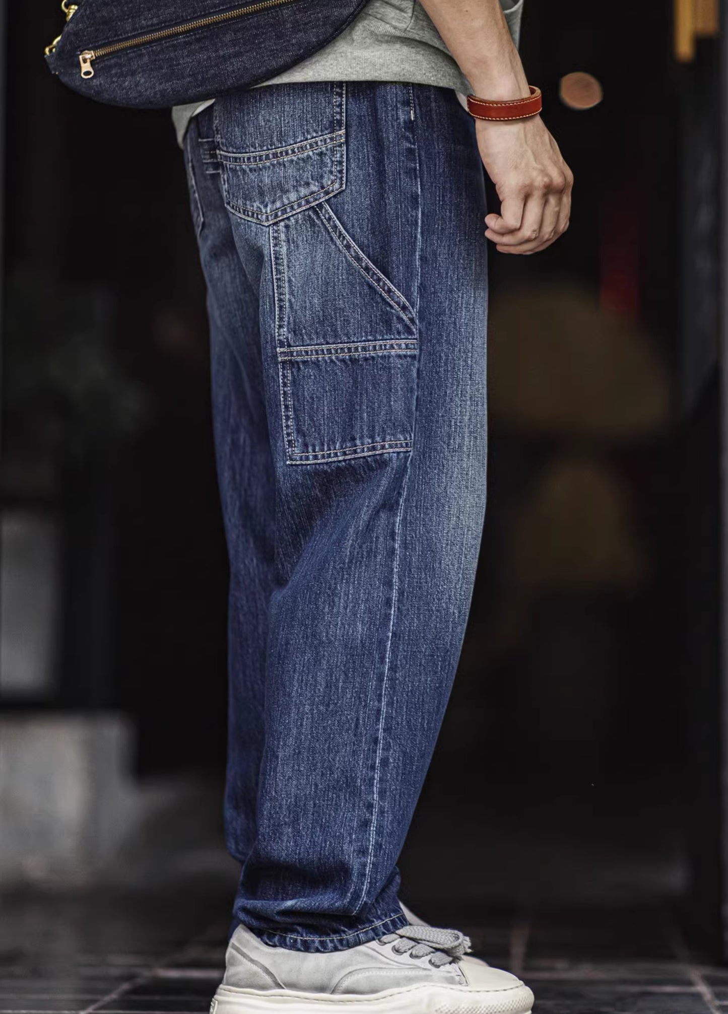 Jeans da uomo in denim lavato con logo americano retrò sbiancato