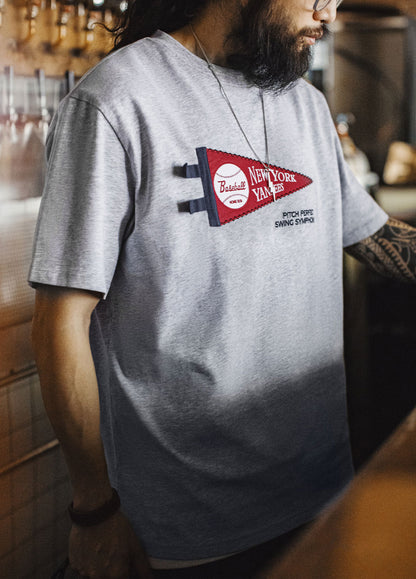 American Retro Patch Flower Gray Yankees Heavy Cotton Baseball Men's T-Shirt - Harmony Gallery