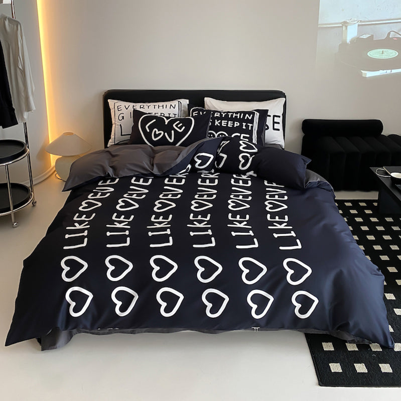 Black Love Vierteiliges Schwarz-Weiß-Bettset aus reiner Baumwolle