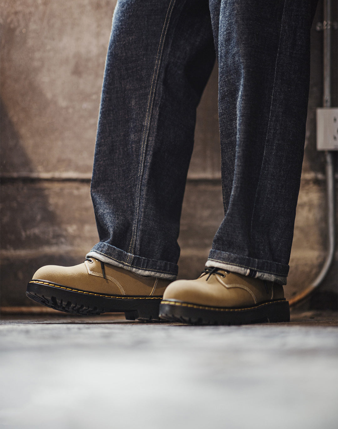 American Retro Derby Soft-Soled Leather Heightened Big Head Men's Dress Shoes - Harmony Gallery