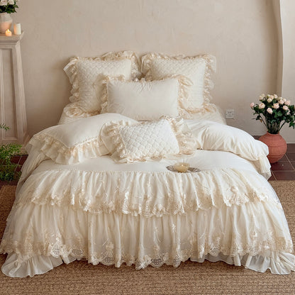 French Romantic Four-Pieces Thickened Warm Double-Sided Baby Lace Trim Bed Set