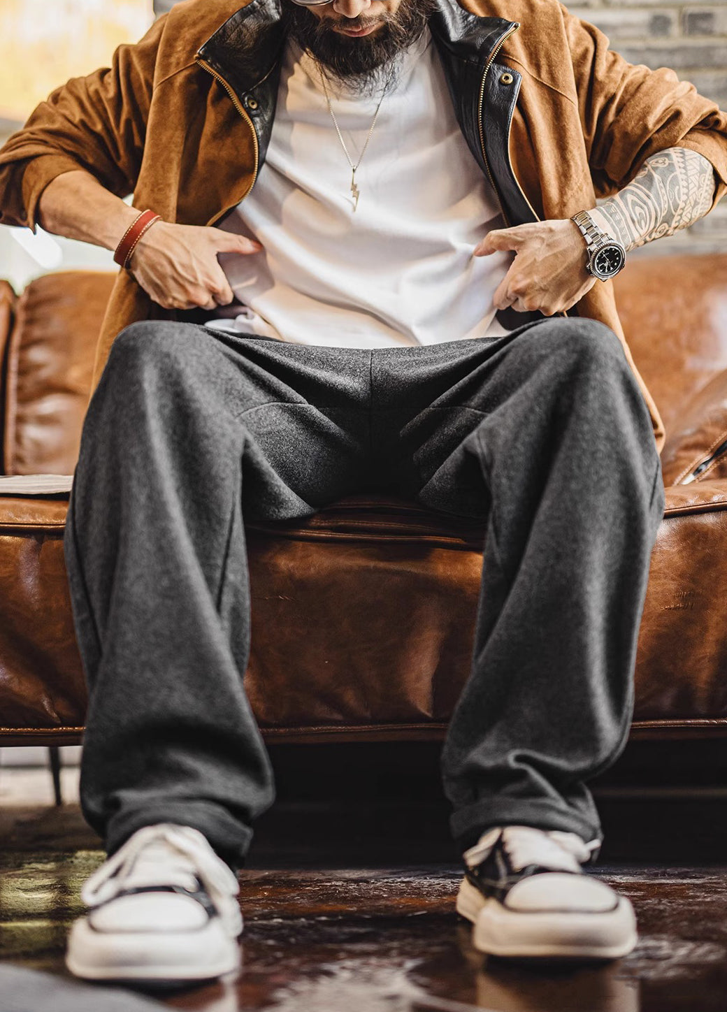 American Woolen Youthful And Energetic Style With A Draped Look Men's Trousers