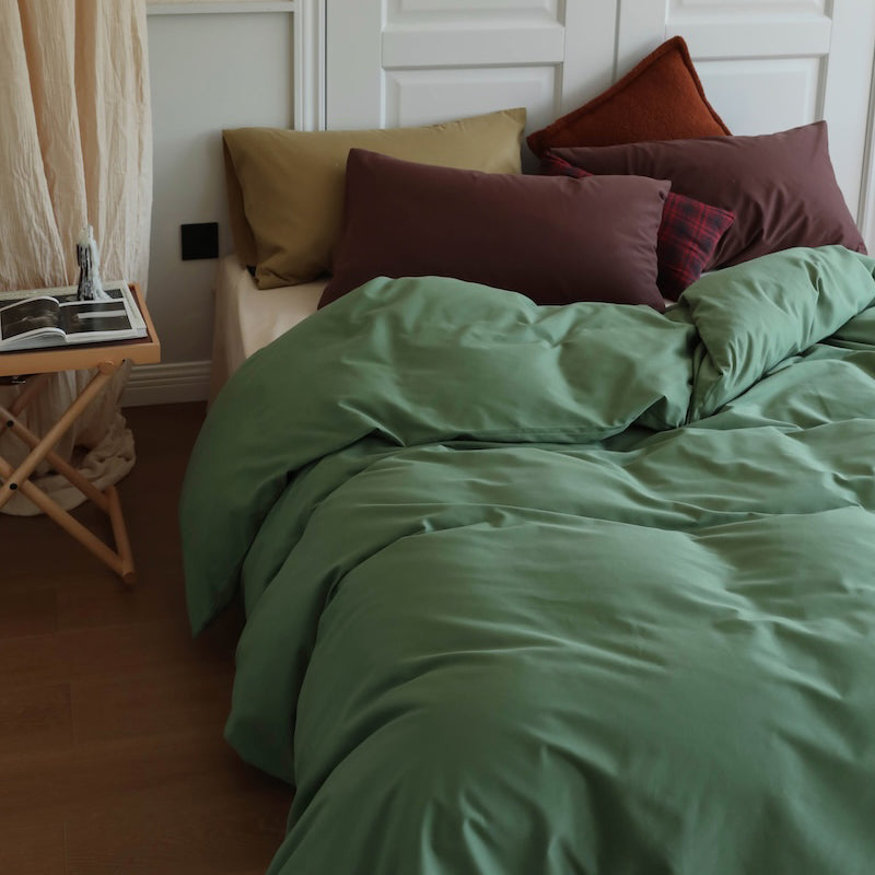 Minimalist Color-Blocked Warm Pure Cotton Thickened Brushed Four-Piece Bed Set