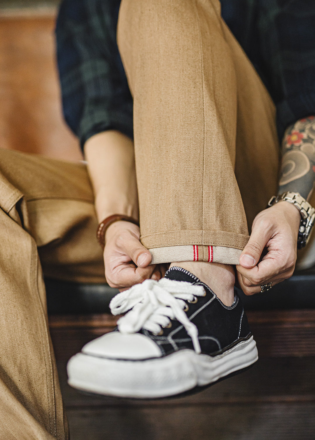 American Retro Western Straight Yellowstone Red Ear Original Cow Men's Jeans - Harmony Gallery