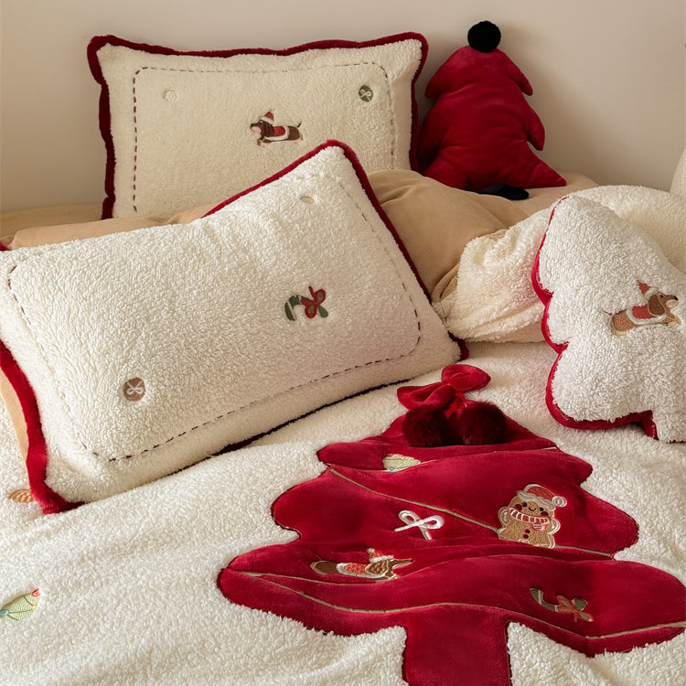 Christmas Cartoon Red Tree Thickened Lambskin Four-piece Warm Winter Bed Set - Harmony Gallery