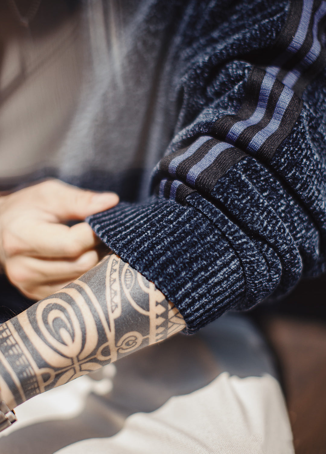 American Chenille Pullover Warm Corduroy Thickened Hoodie Men's Sweater - Harmony Gallery