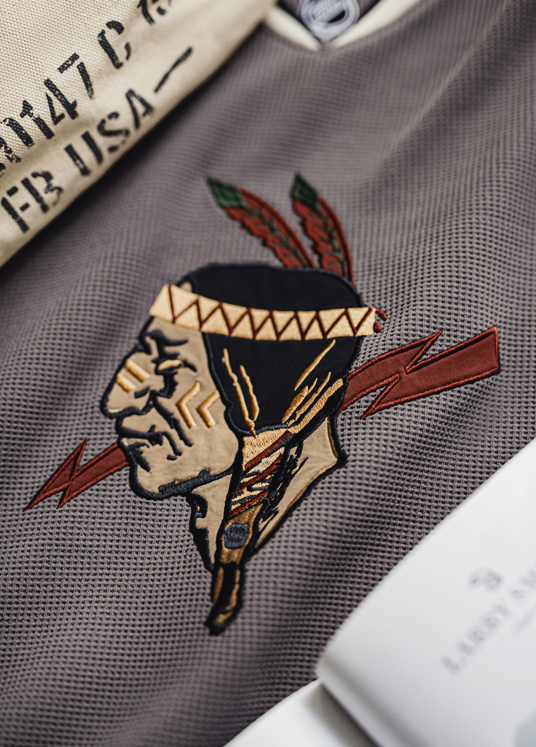 American Retro Waffle Long-Sleeved Embroidered Knitted Heavy Men's Sweater - Harmony Gallery